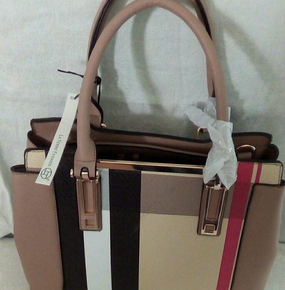 Purse - Picture 2 of 3